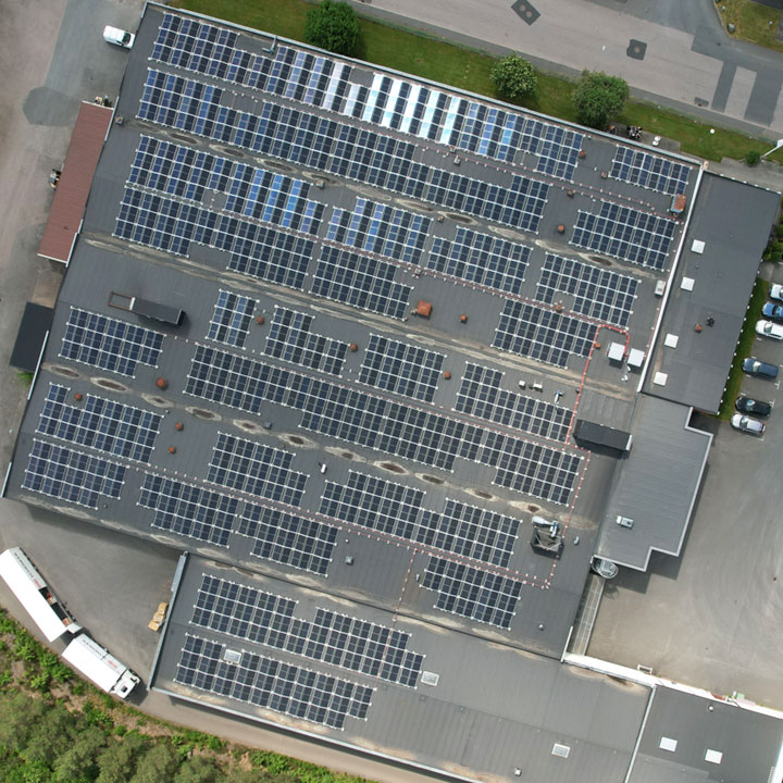 Solar cells on the Lesjöfors Banddetaljer roof